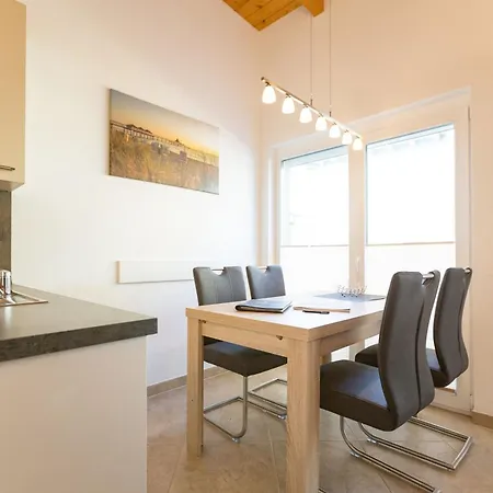 Domizil Am Hang App A05 アパート *